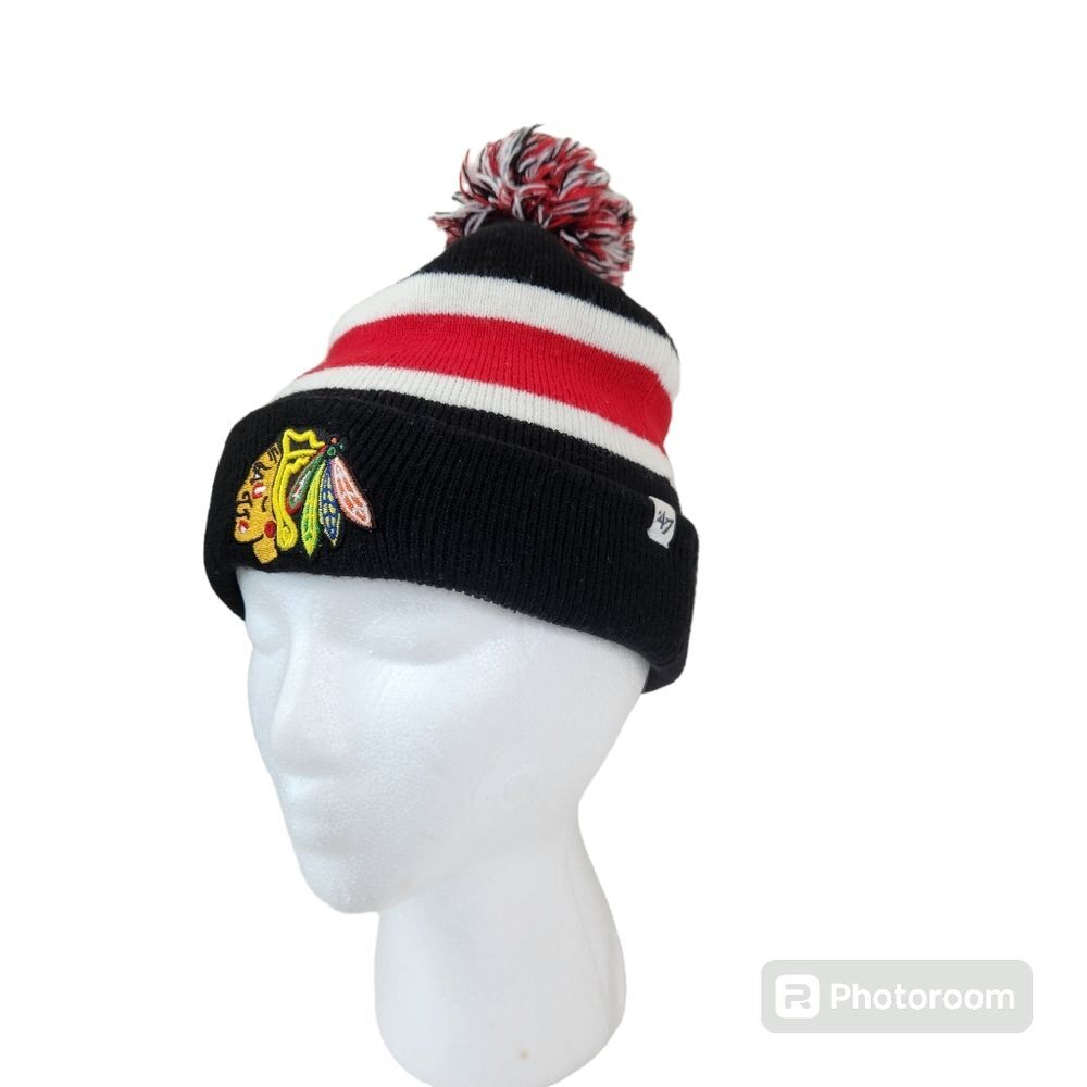 47 Chicago Blackhawks 100% Acrylic Colorblock Pom-Pom Skull Hat Beanie OS